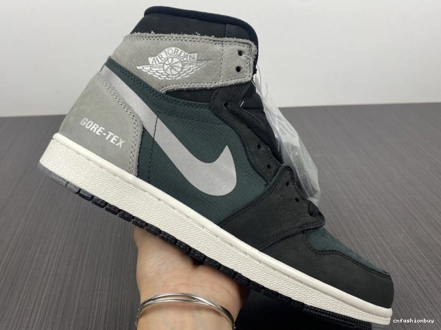 Particle Gore-Tex Retro 1 Grey Black Element Jordan High DB2889-001 0713